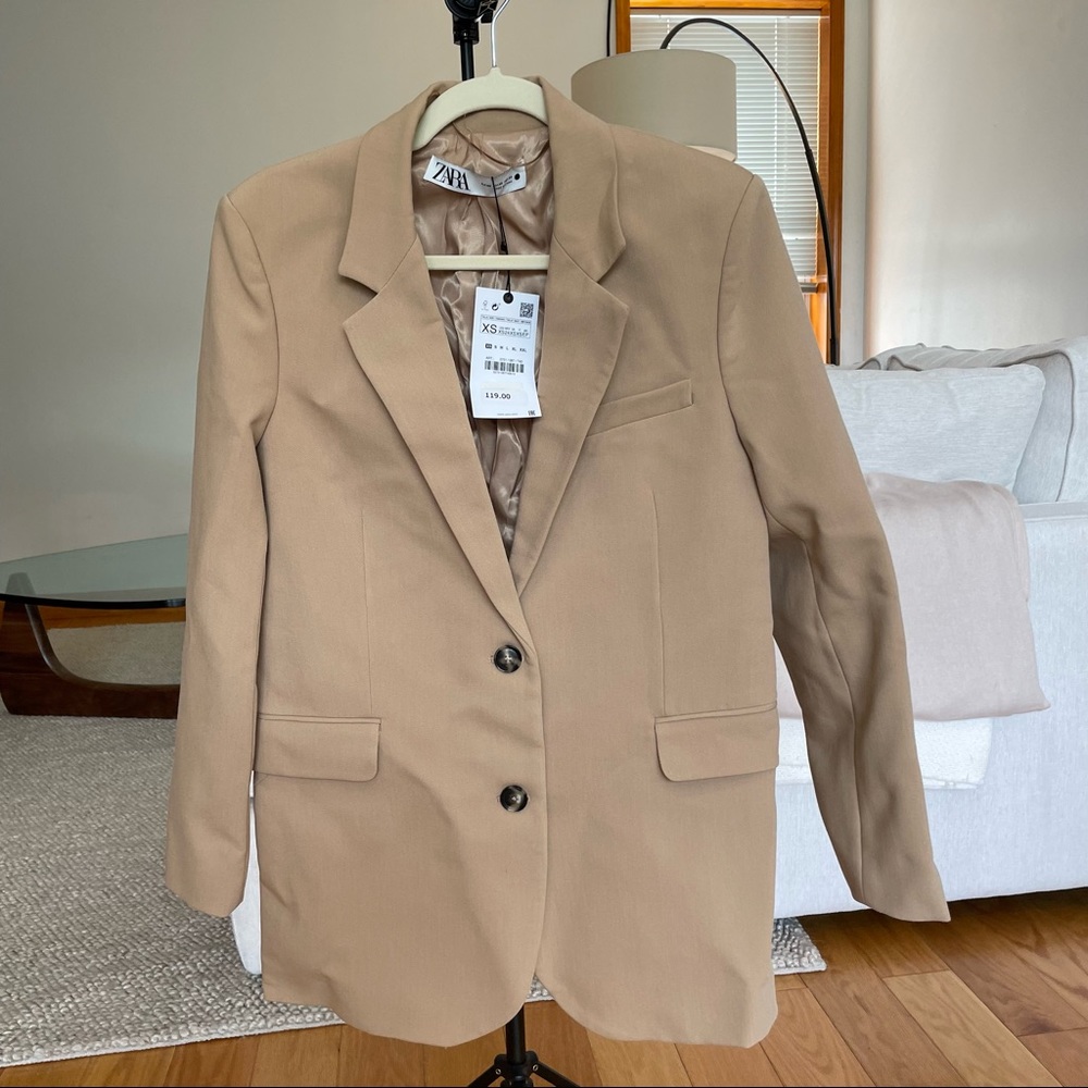 Zara beige blazer